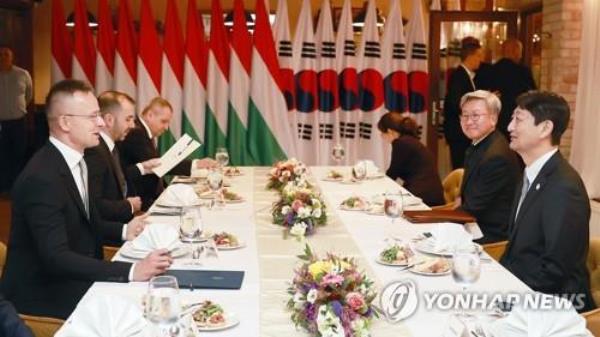 韩国、匈牙利承诺推进贸易促进协定