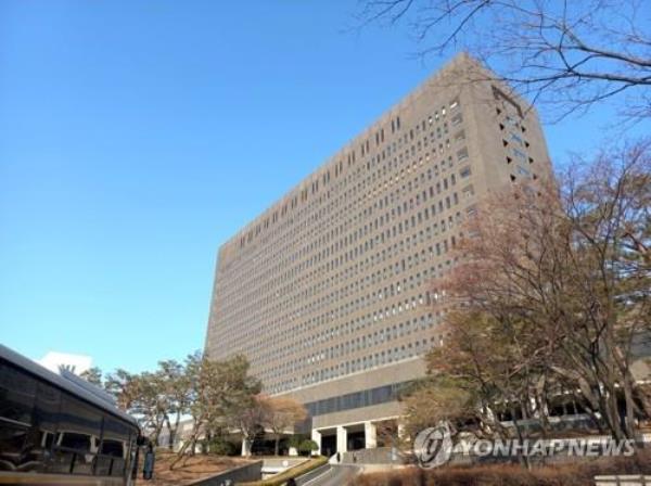 检察机关以涉嫌会计欺诈为由，对大宇发展进行了扣押调查