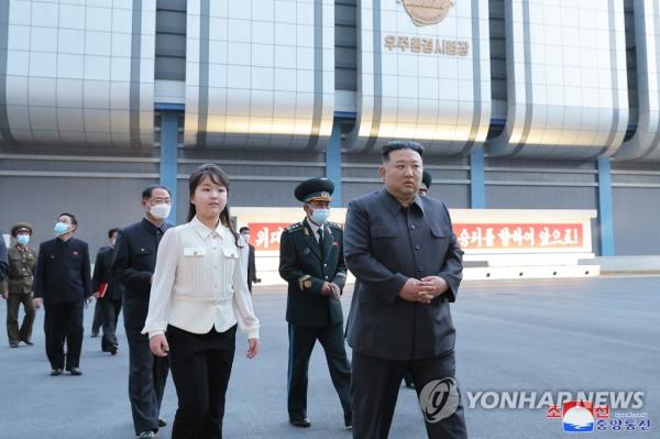 朝鲜金正恩下令按计划发射军事侦察卫星