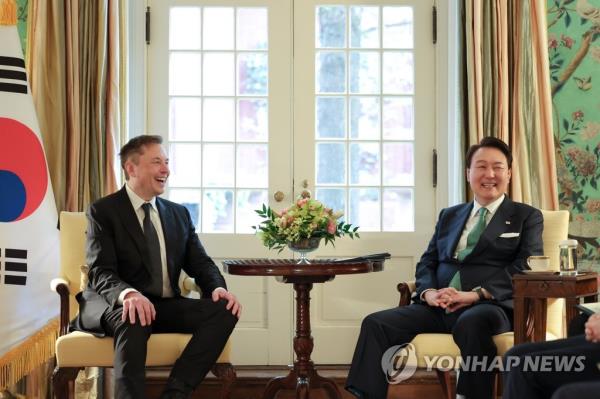 尹社长要求特斯拉CEO马斯克投资韩国