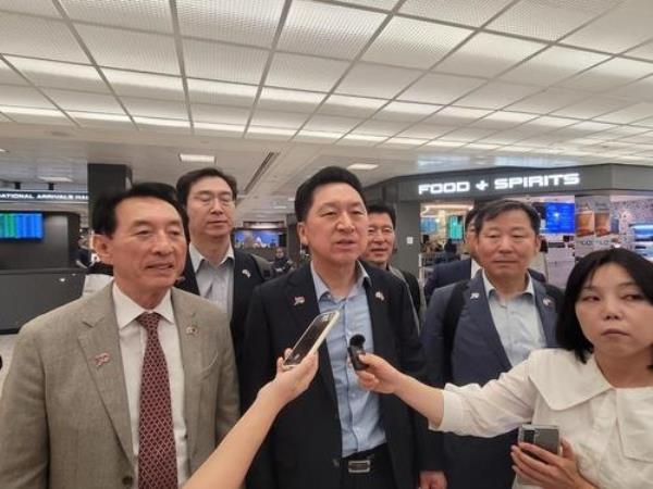 韩国正在加强与美国的同盟——执政党代表