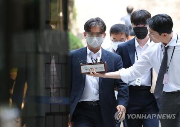 前民主党领袖的前助手因贿选丑闻被起诉