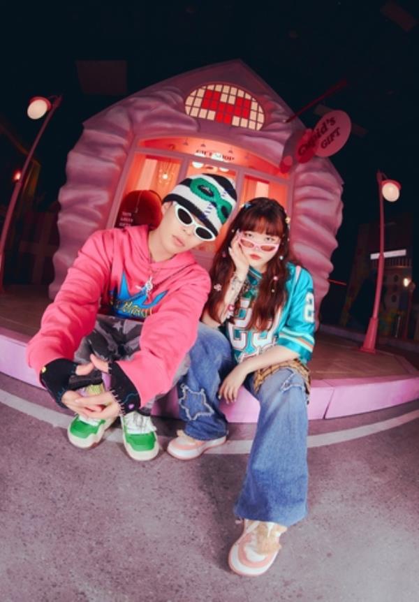 K-pop sibling duo AKMU is seen in this photo provided by YG Entertainment. (PHOTO NTO FOR SALE) (Yonhap)