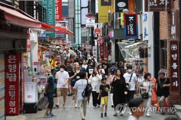 第二季度韩国家庭收入小幅下降;贫富差距缩小