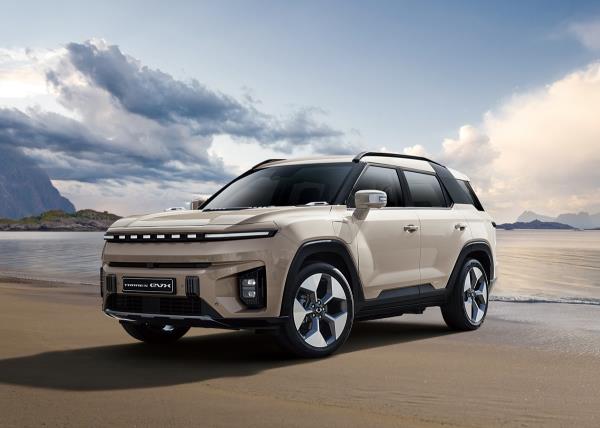 KG Mobility推出全电动SUV Torres EVX