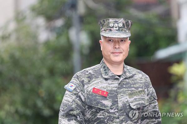 This file photo, taken Sept. 20, 2023, shows Col. Park Jung-hun, the former top Marine Corps investigator, appearing for questio<em></em>ning by military prosecutors at the defense ministry compound in central Seoul. (Yonhap)