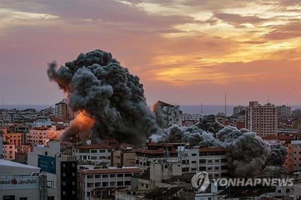 (3)韩国对以色列发出特别旅游警告;没有韩国人受伤的报告