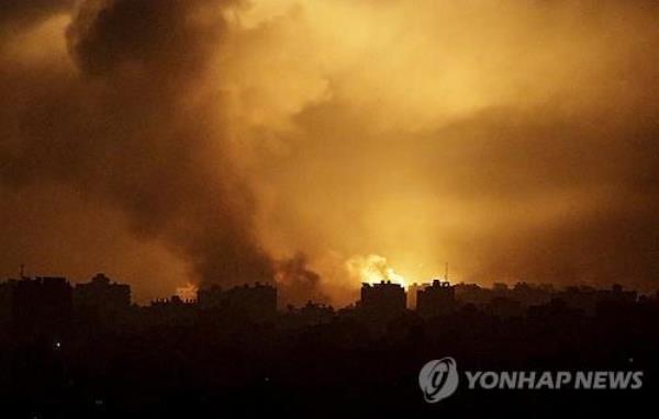 (LEAD)韩国誓言加强市场监管，并采取措施抑制以色列和哈马斯之间的冲突