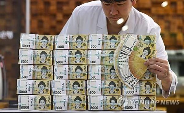 截至8月，国家债务超过1100万亿韩元