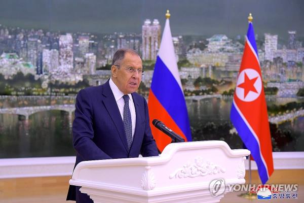 Russian Foreign Minister Sergei Lavrov delivers a speech during a reception for him by his North Korean counterpart, Choe Son-hui, in Pyo<em></em>ngyang on Oct. 18, 2023, in this photo provided by the North's Korean Central News Agency. Lavrov arrived in Pyo<em></em>ngyang earlier in the day. (For Use o<em></em>nly in the Republic of Korea. No Redistribution) (Yonhap)