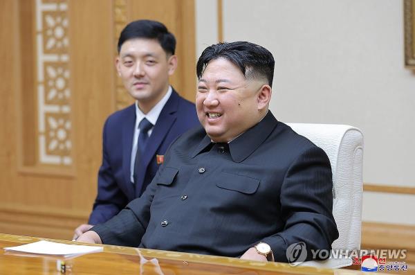 North Korean leader Kim Jong-un (R) meets with Russian Foreign Minister Sergei Lavrov in Pyo<em></em>ngyang on Oct. 19, 2023, in this photo provided by the North's Korean Central News Agency. (For Use o<em></em>nly in the Republic of Korea. No Redistribution) (Yonhap)