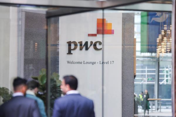 伦敦劳合社在奴隶制报告后投资6500万美元