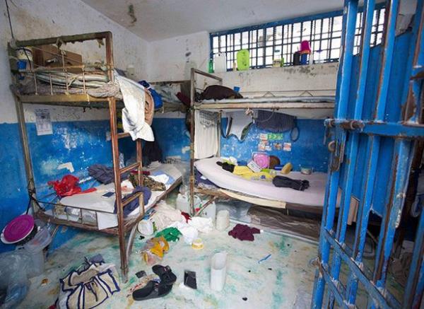 'I was in rat and cockroach-infested rooms sleeping on the floor...'