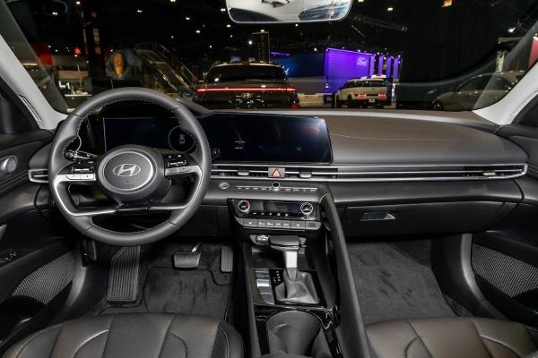 2024 Hyundai Elantra | Cars.com photo by Christian Lantry