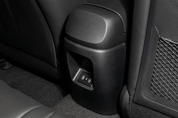 2024 Hyundai Elantra | Cars.com photo by Christian Lantry