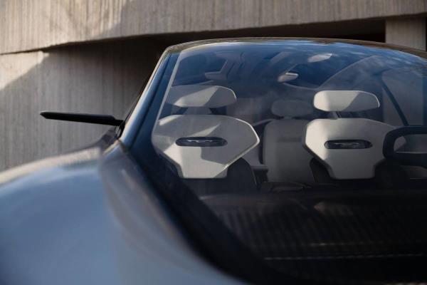 Chrysler Halcyon Co<em></em>ncept | Manufacturer image
