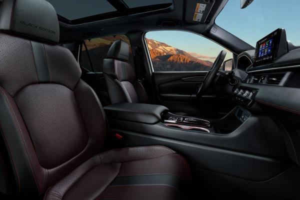 ho<em></em>nda pilot black edition 2025 interior oem 01 jpg