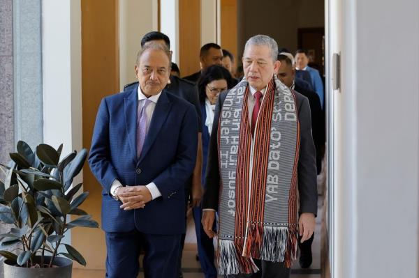 DPM Fadillah receives courtesy call from Timor-Leste counterpart