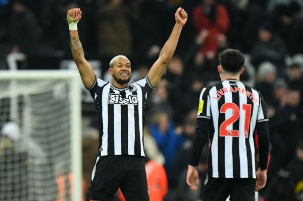 Newcastle inflict more misery on Man United, Arsenal extend Premier League lead