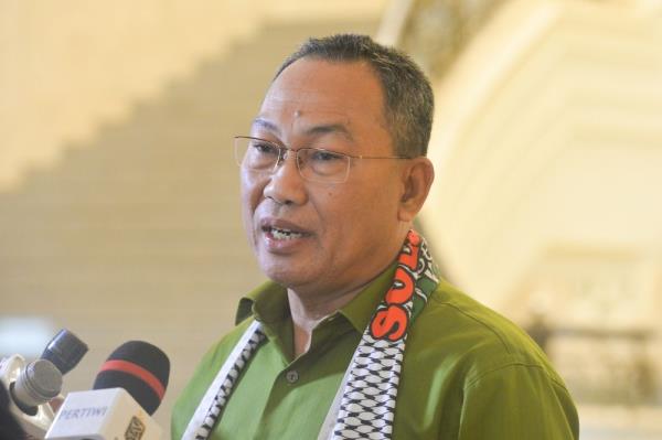 PAS MP claims threatened by Bukit Gantang counterpart