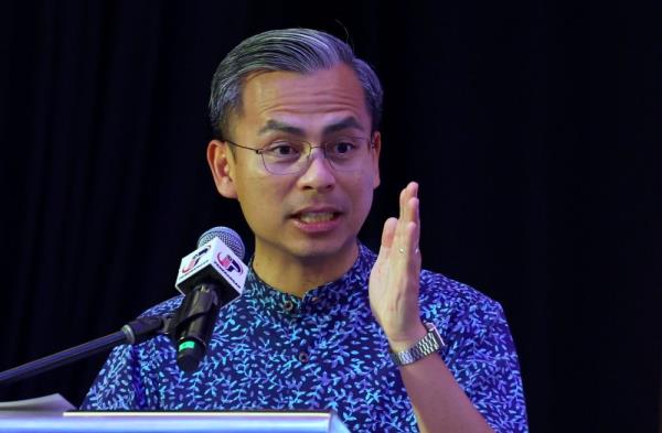 法赫米呼吁对暴力和极端主义行为采取更强有力的措施